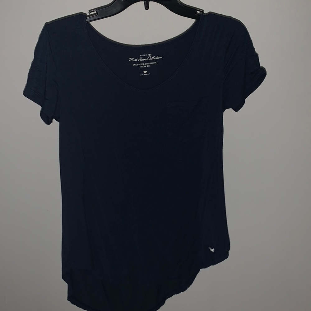 Dark blue XS Hollister shirt with front pocket